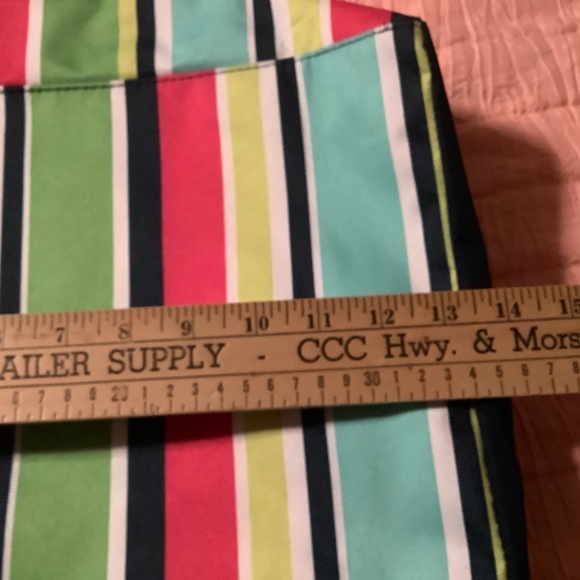 Thirty-One tall organizing tote, looks new, zipper top, pockets - Picture 8 of 10